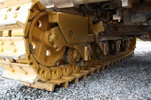 Cat D10T change-out - New 'X' type Idler design   